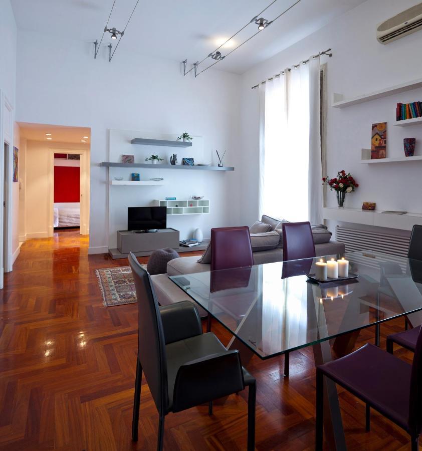 Elegant Apartment At Chiaia By Wonderful Italy Naples Exterior photo