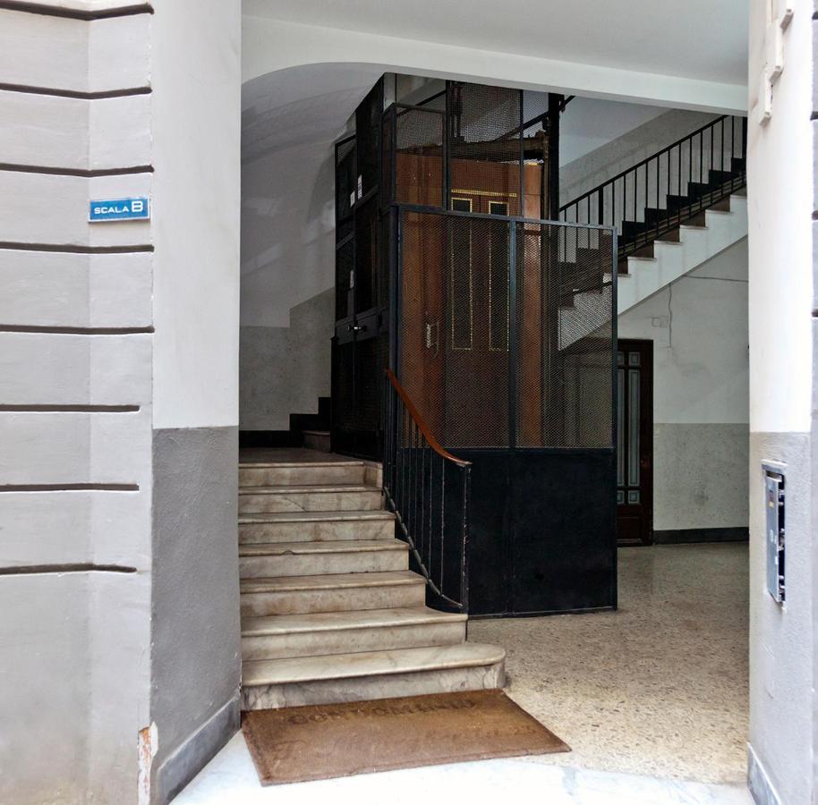 Elegant Apartment At Chiaia By Wonderful Italy Naples Exterior photo
